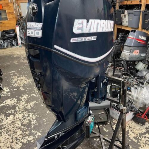 2010 Evinrude Etec 200 HP 2-Stroke 25” Shaft