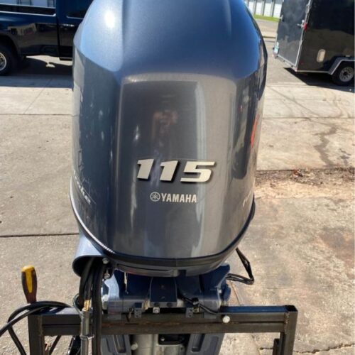 2015 Yamaha 115 HP 4-Stroke 20″ Shaft